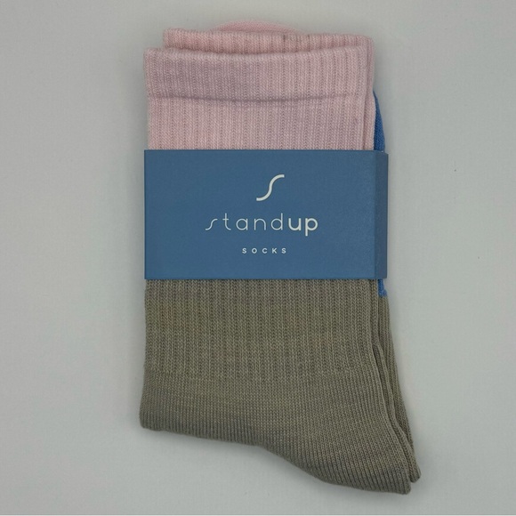 “Faye Crew” Socks by StandUp Socks - NWT - Picture 2 of 3